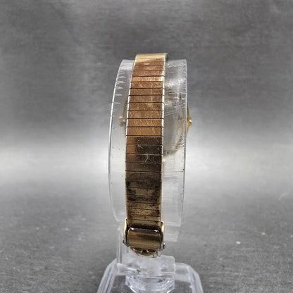 Bulova Dior Tank Watch Women 25mm Champagne Dial Gold Tone Manual PARTS Vintage9