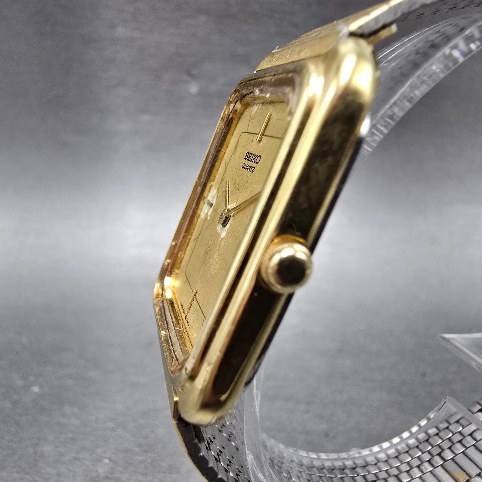 Seiko Tank Watch Men 25mm Champagne Dial Gold Tone Rectangle 6530-5479 PARTS VTG3