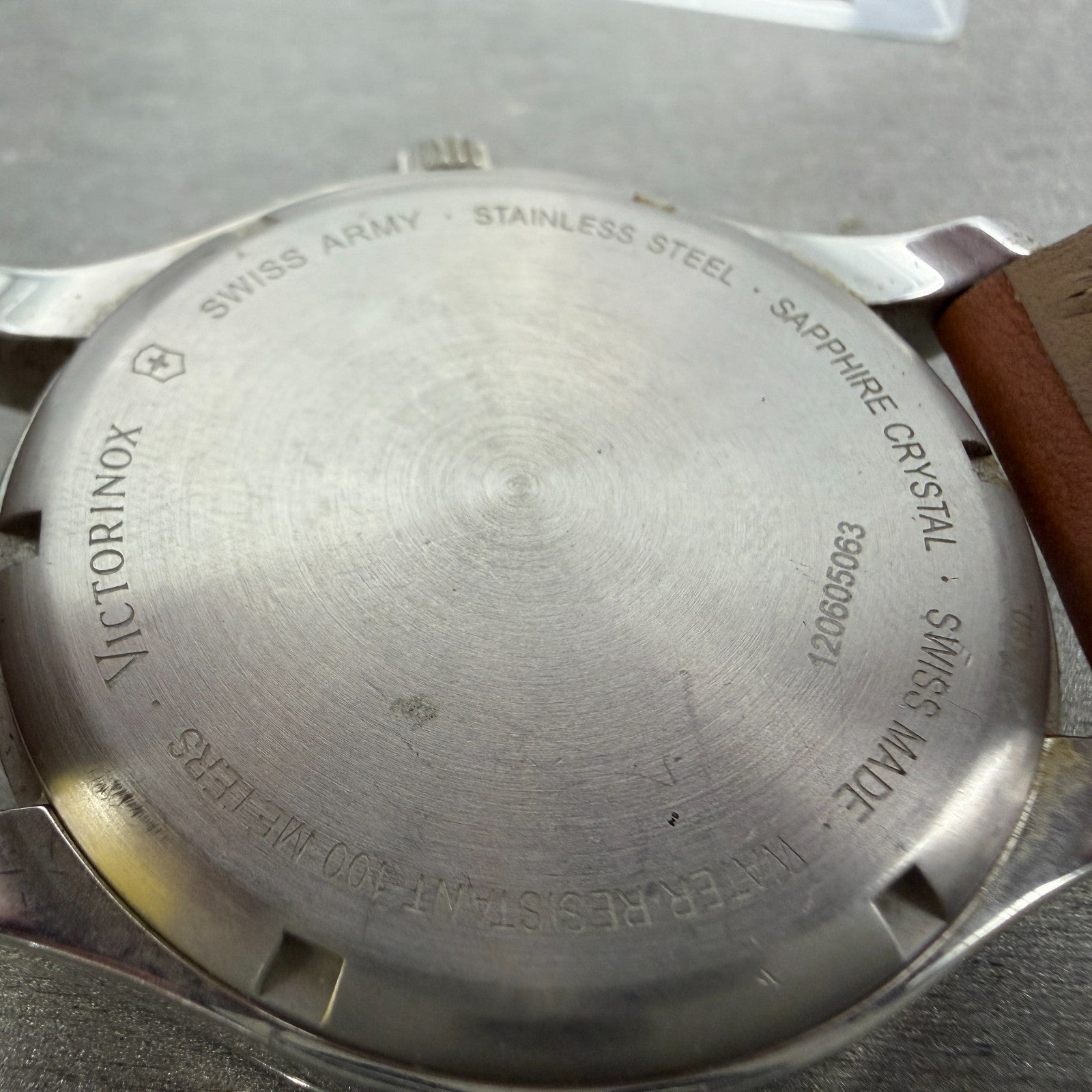 Victorinox Swiss Army Alliance Chronograph Watch Men 42mm Silver Dial Steel Runs9