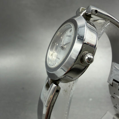 Casio Watch Women 24mm Silver Dial Silver Tone Round LTP-2025 New Battery2