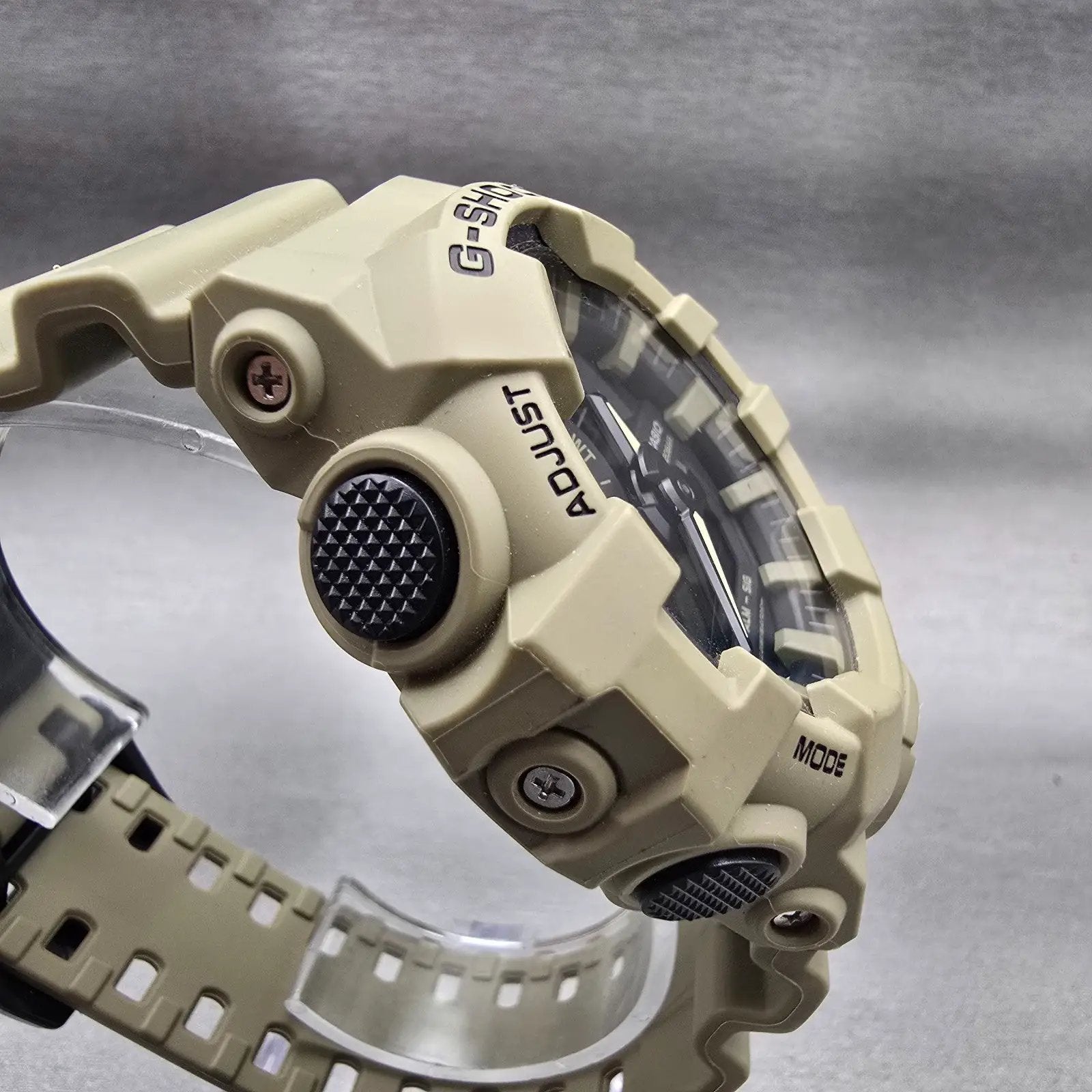 Casio G-Shock GA-700UC Watch Men 53mm Black Beige Chronograph Alarm New Battery3