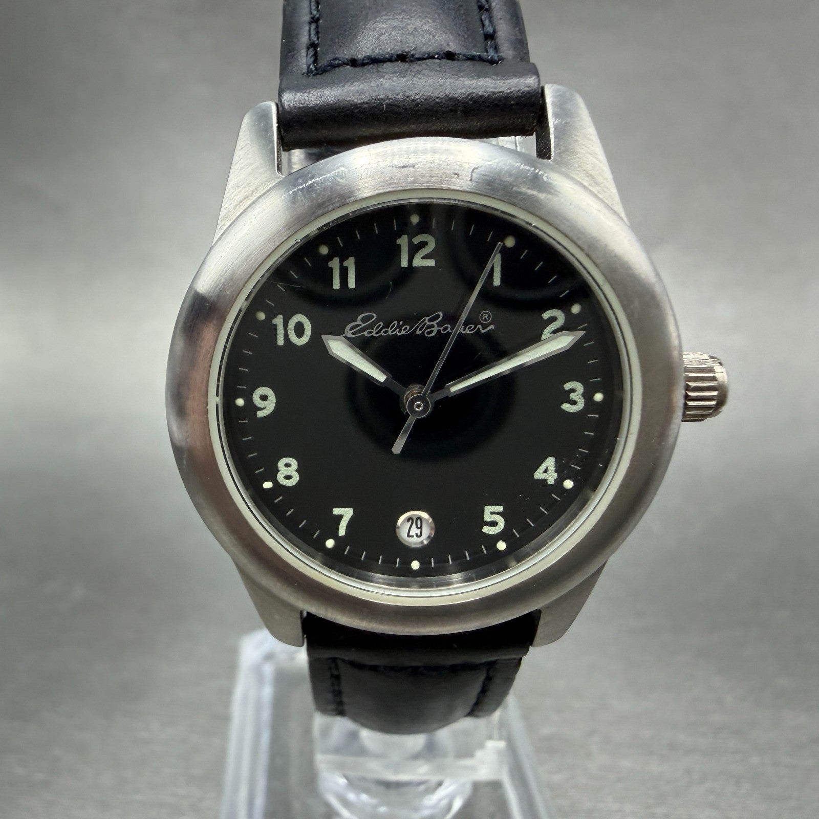 Eddie Bauer Watch Women 29mm Black Dial Silver Tone Date Round New battery0
