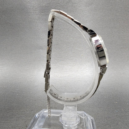 Seiko Solar Watch Women 15mm White Dial White Gold Plated Manual Wind Runs VTG8