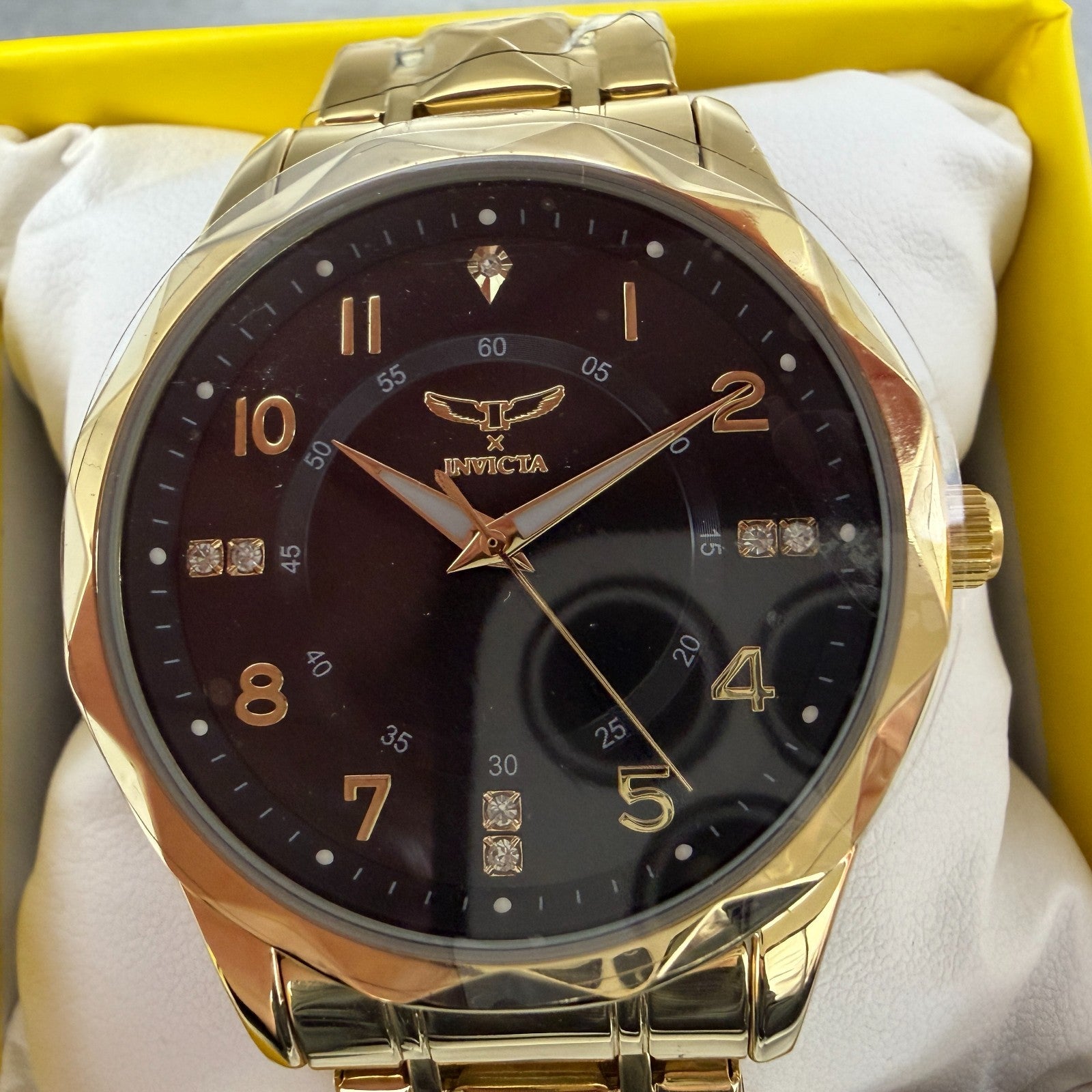Invicta Specialty Watch Men 41mm Black Dial Gold Tone Round 69019 Bracelet1
