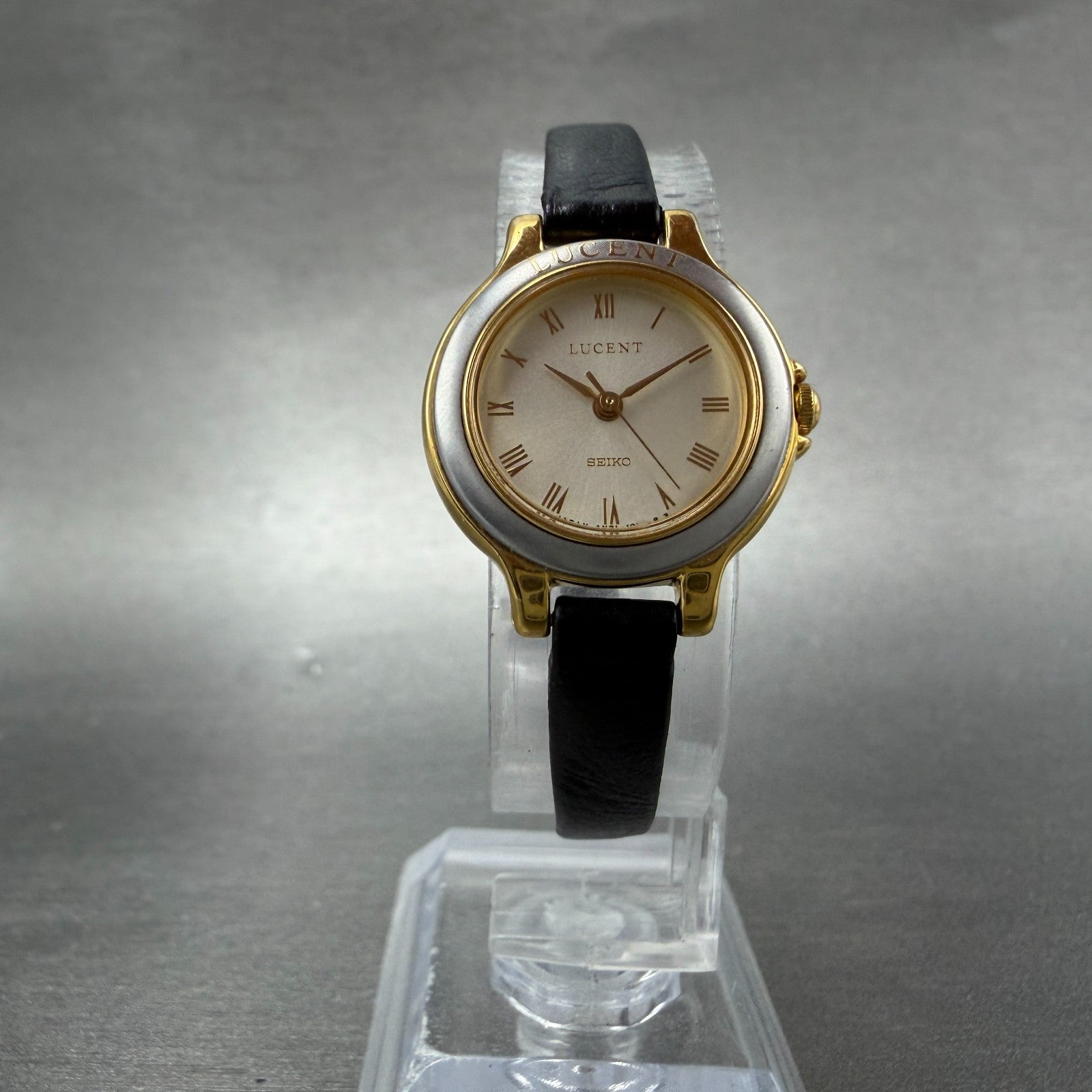Seiko Lucent Watch Women 22mm Champagne Dial Two Tone Round 4N21-0340 New Batt5