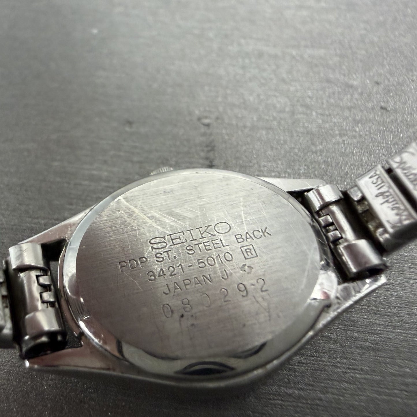 Seiko Watch Women 20mm Silver Dial Silver Tone Oval 34215010 New Battery8