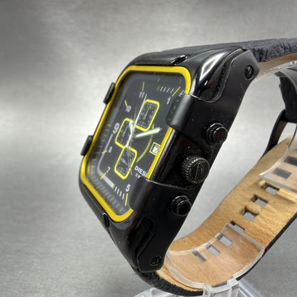 Diesel Chronograph Watch Men 44mm  Black Dial Black Yellow Date Rectangle Newbat2
