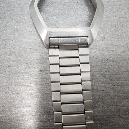 Seiko SQ Watch Case and Bracelet 38mm Steel CM009M Vintage2