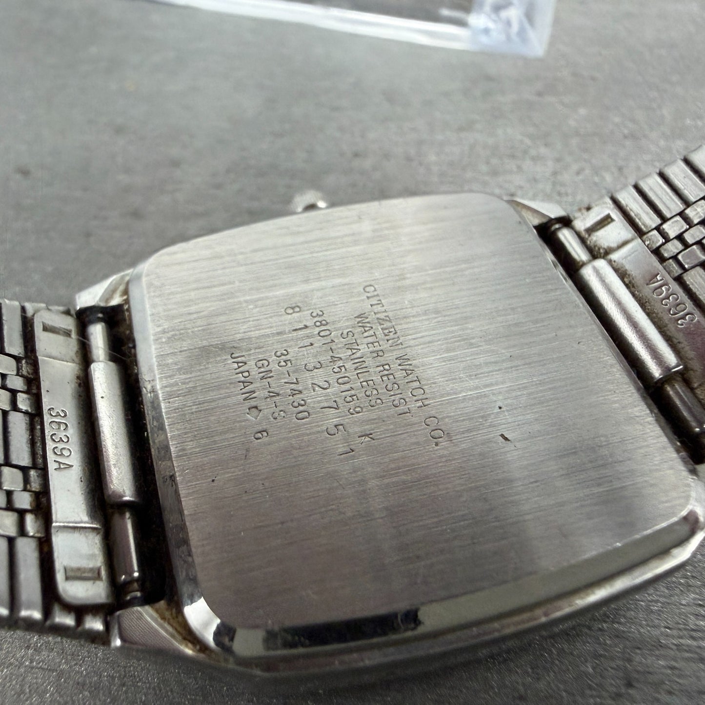 Citizen CQ Watch Men 32mm Silver Dial Silver Tone Daydate Rectangle New Battery9