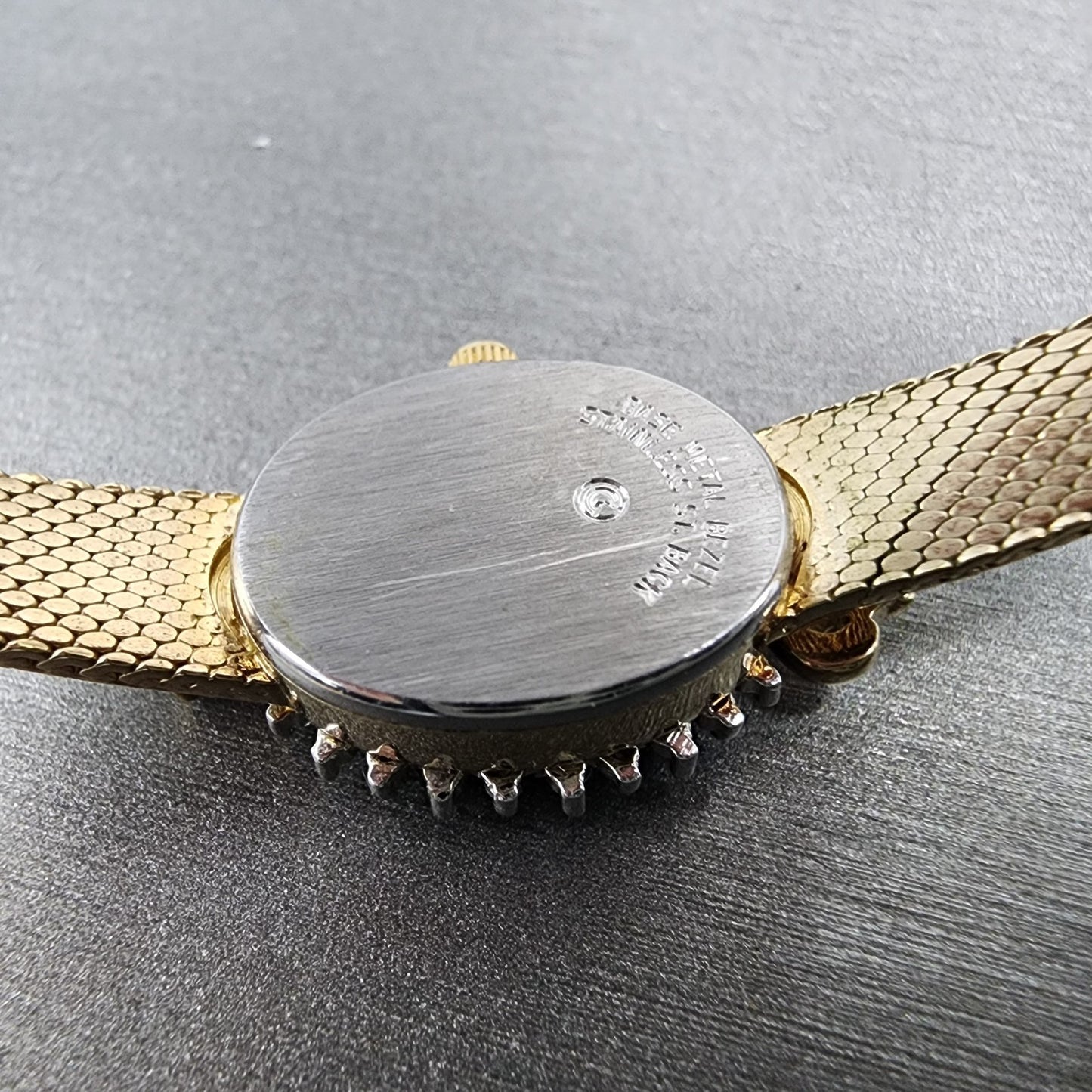 Armitron Deauville Diamond Watch Women 15mm Gold Dial Gold Tone Oval New Battery9
