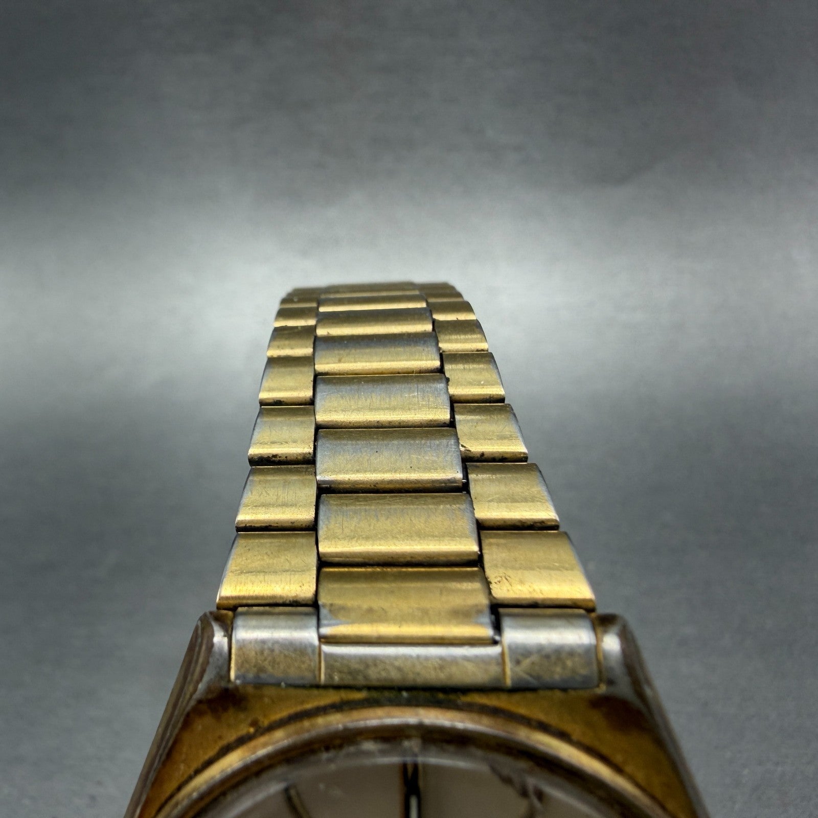 Seiko SQ Watch Men 35mm Cream Dial Gold Tone Daydate Round 8123-7239 PARTS VTG5