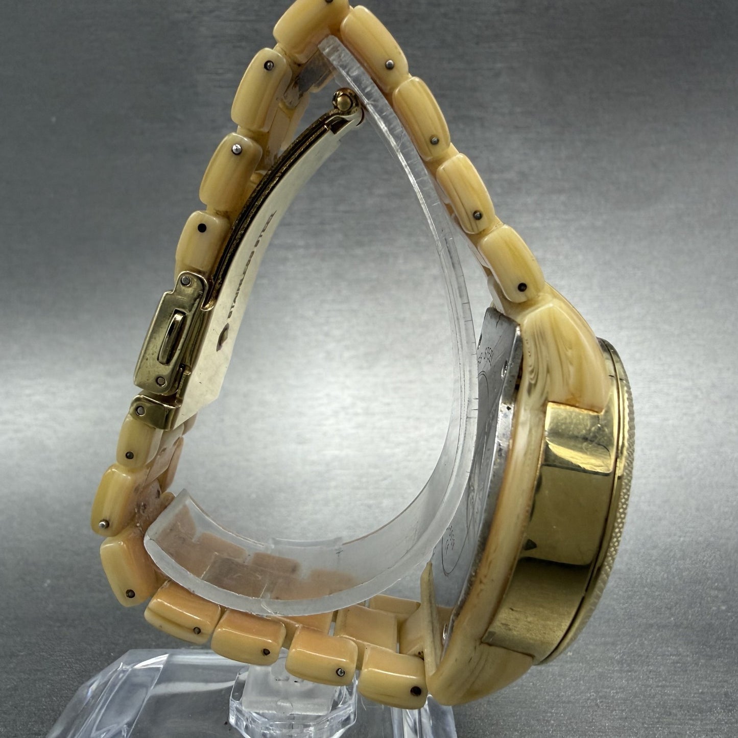 Michael Kors Jet Set Watch Women 37mm MOP Dial Gold Tone Daydate MK-5039 NewBatt8