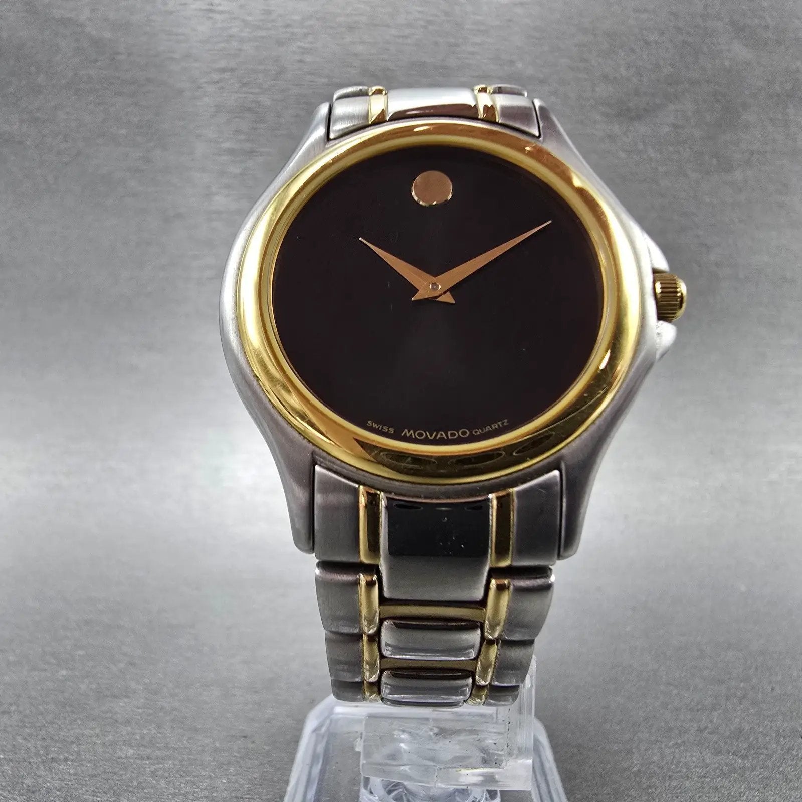Movado Museum Watch Men 34mm Black Dial Two Tone Round 81-E4-0863 New Battery BP5