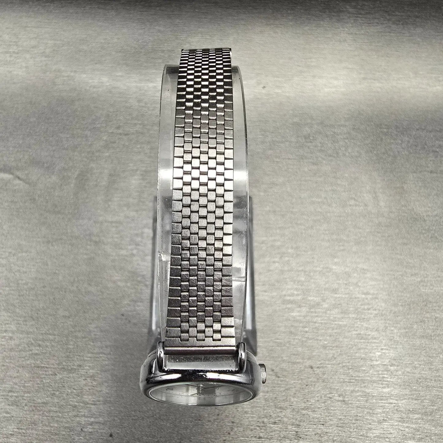 Seiko Alba Watch Women 24mm Silver Dial Silver Tone Round V811-0540 New Battery4
