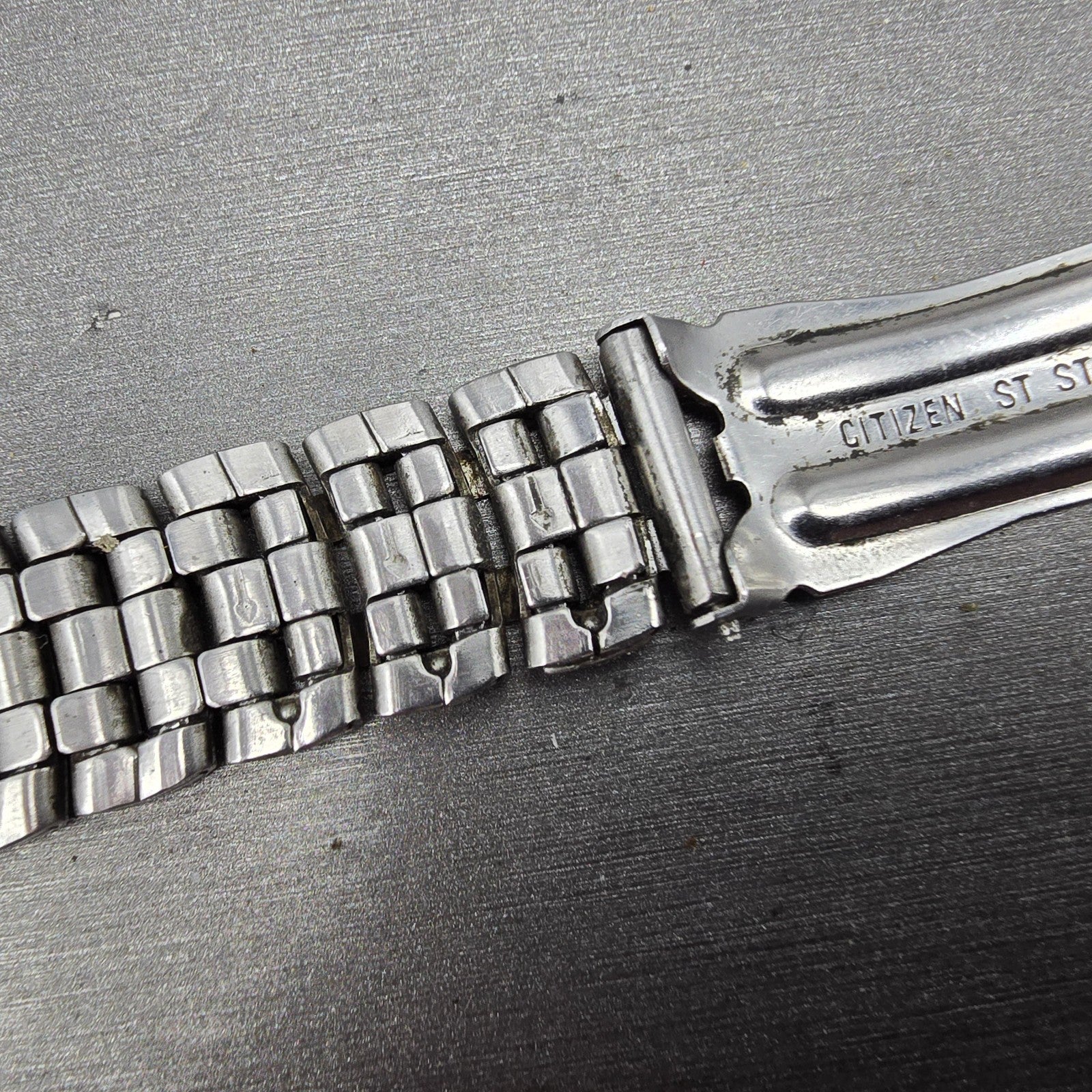 Citizen Bracelet 18mm Stainless Steel Two Tone Tri Folding Clasp VTG READ!!!!!!!16