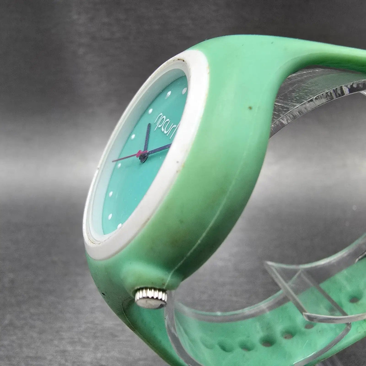 Rip Curl Aurora Surf Watch Women 37mm Green Dial Green Case Round New Battery2