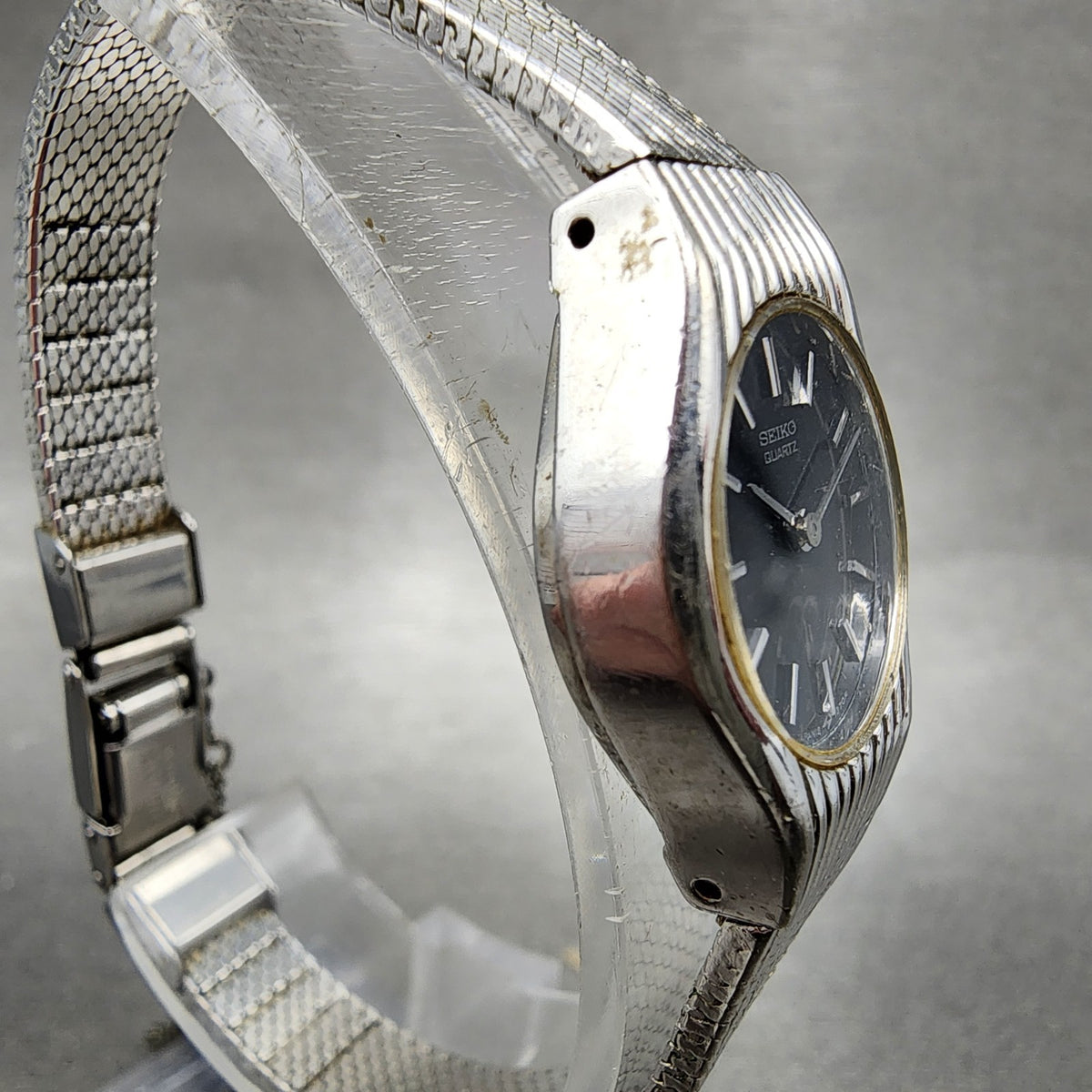 Seiko Watch Women 18mm Black Dial Silver Tone Round 16-0219 New Battery VTG3