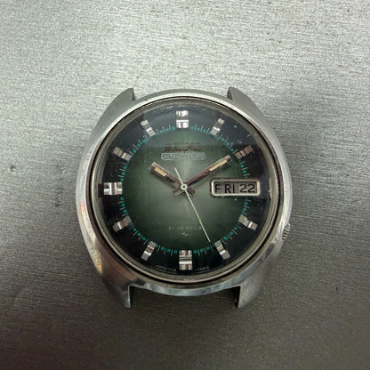 Seiko 5Actus Watch Men 37mm Green Dial Silver Tone Daydate 7019-7210 PARTS0