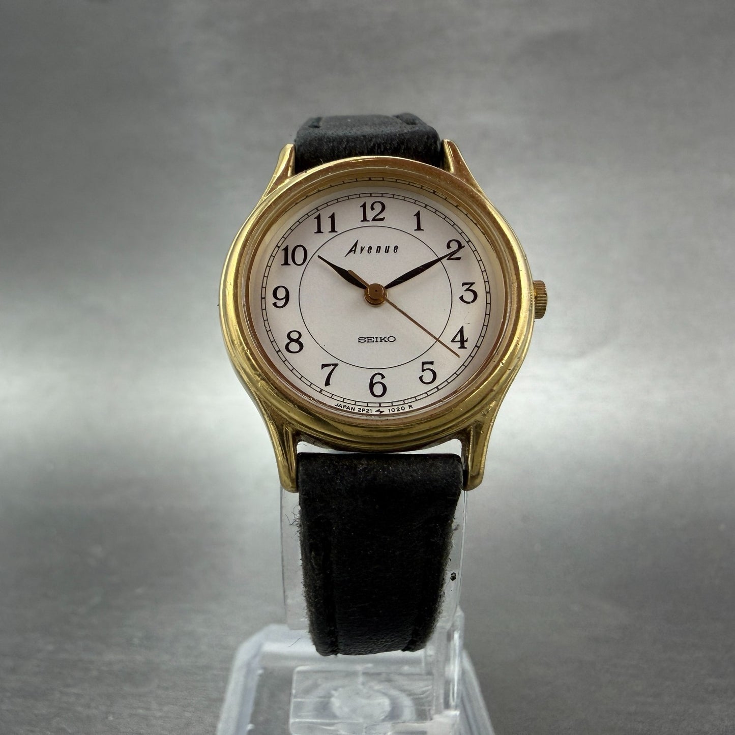 Seiko Avenue Watch Women 25mm Silver Gold Tone Round 2P21-0290 New Battery ER5