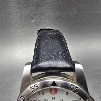 Wenger Dive Watch Men 37mm White Dial Silver Tone Daydate Round New Battery4