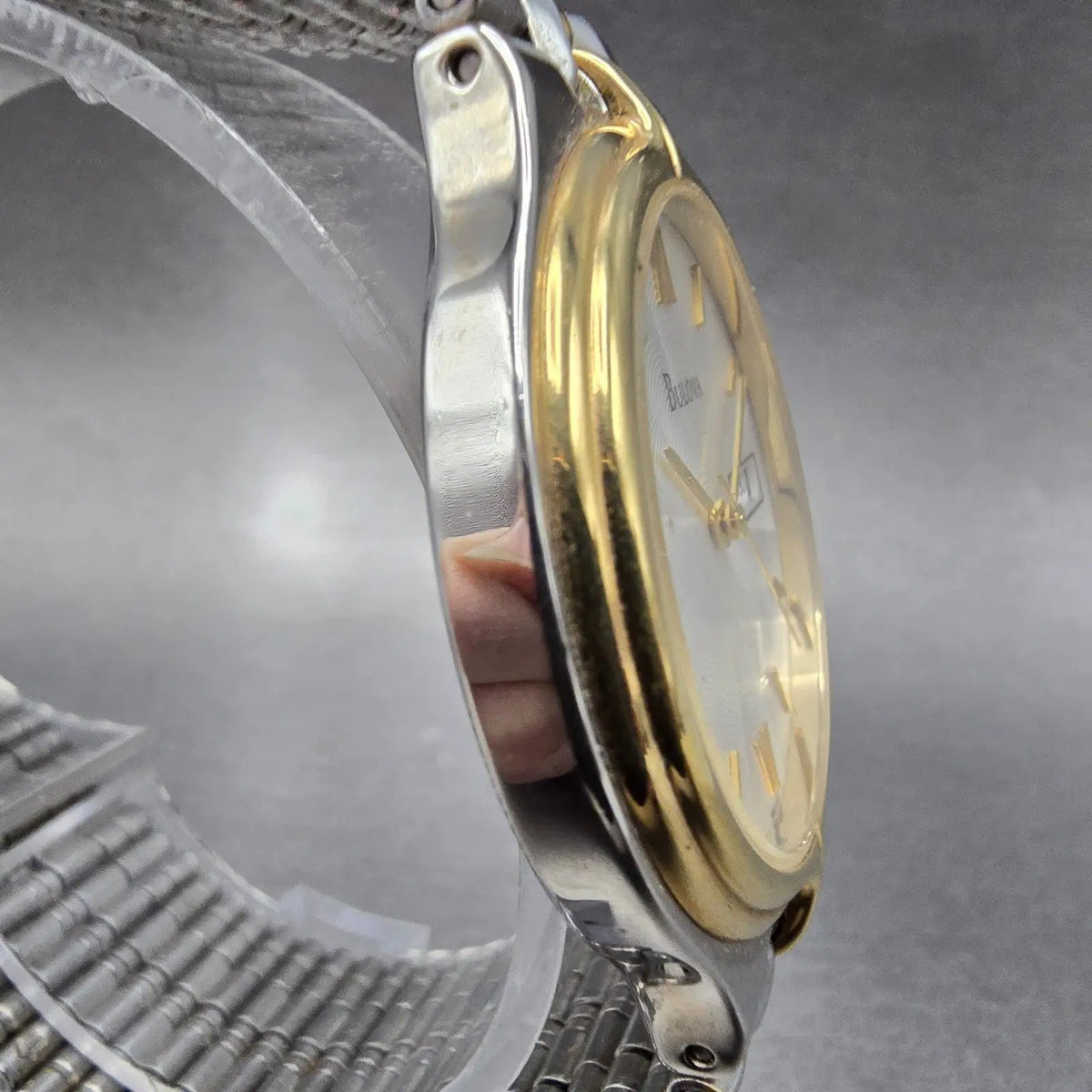 Bulova Watch Men 34mm White Dial Two Tone Daydate 98C02 Round VTG PARTS4