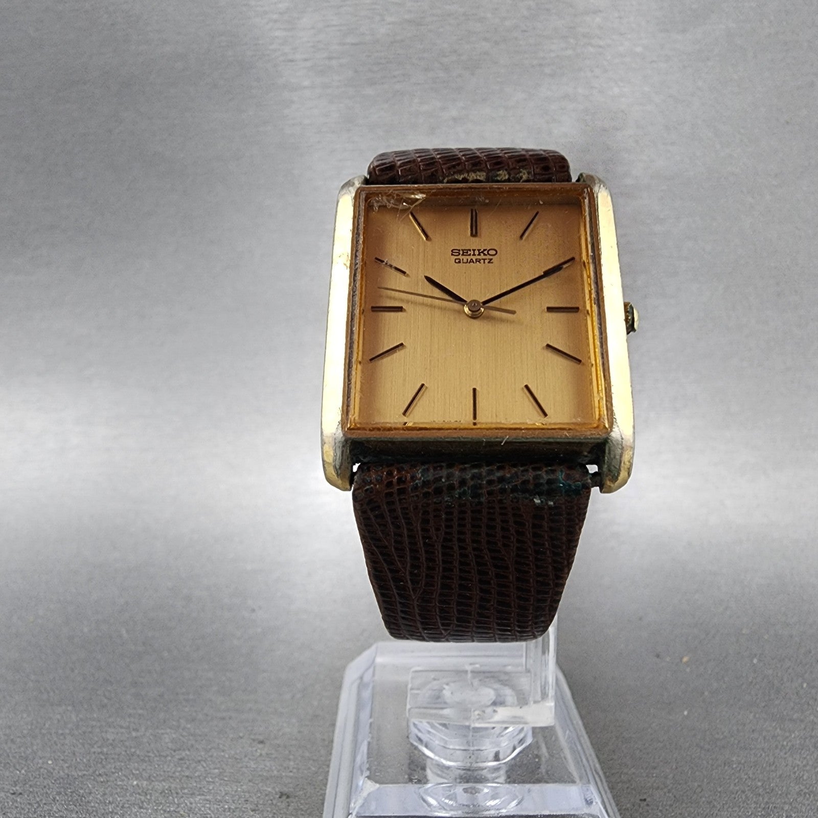 Seiko Tank Watch Men 28mm Champagne dial Gold Tone 78105039 New Battery6