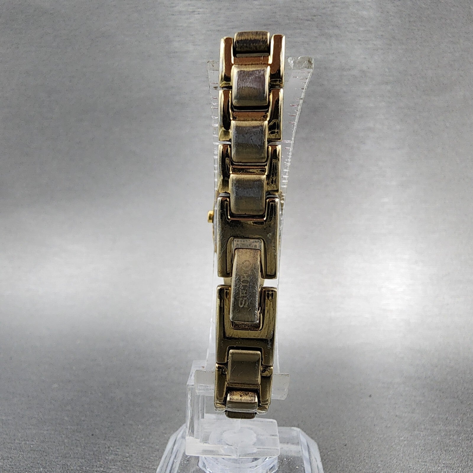 Seiko Watch Women 16mm White Dial Gold Tone Rectangle 1N000GA0 New Battery7
