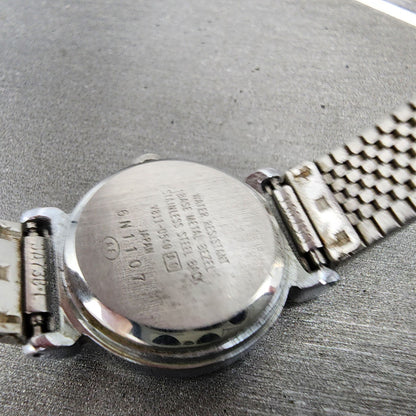 Seiko ALBA Watch Women 24mm Silver Dial Silver Tone Round V8110540 New Battery9