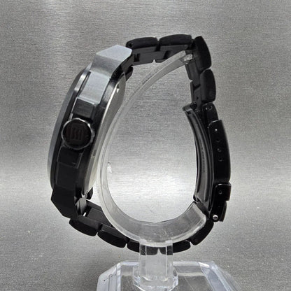 Oceanaut Armada Watch Men 49mm Black Dial Black Red Round OC7312 New Battery6