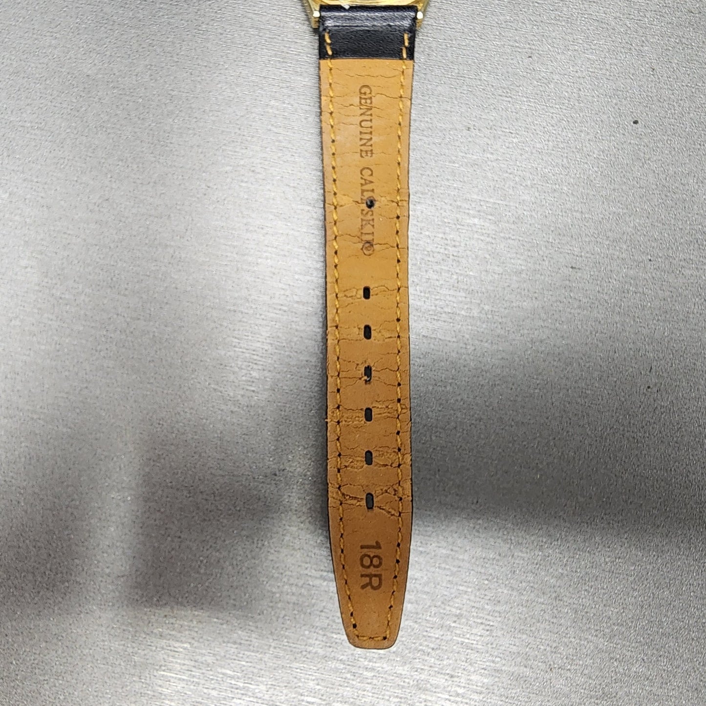 Bulova Watch Men 33mm Champagne Dial Gold Tone Date Round 84352 New Battery