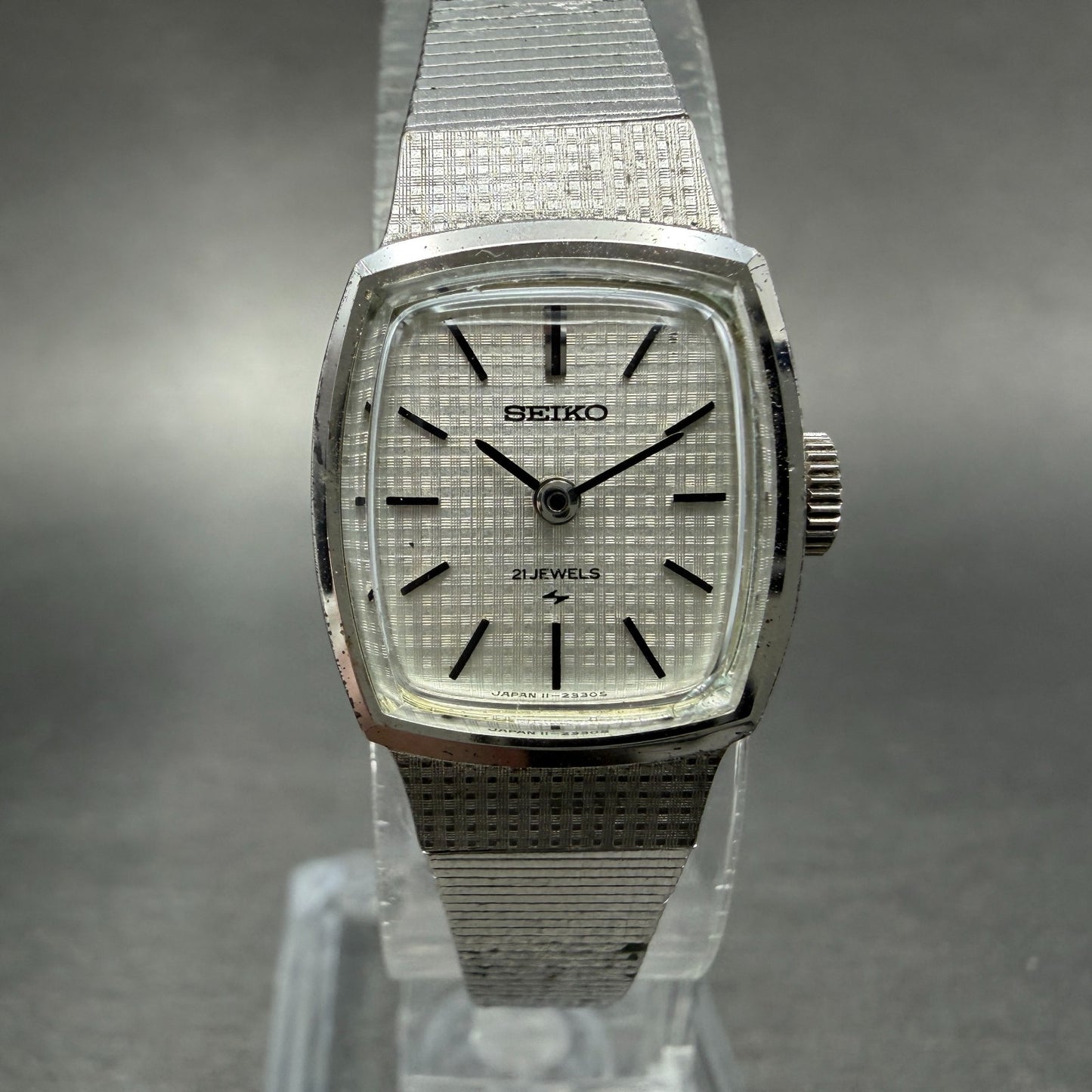 Seiko Watch Women 17mm Silver Dial Silver Tone Rectangle Manual 11-3610 Runs0