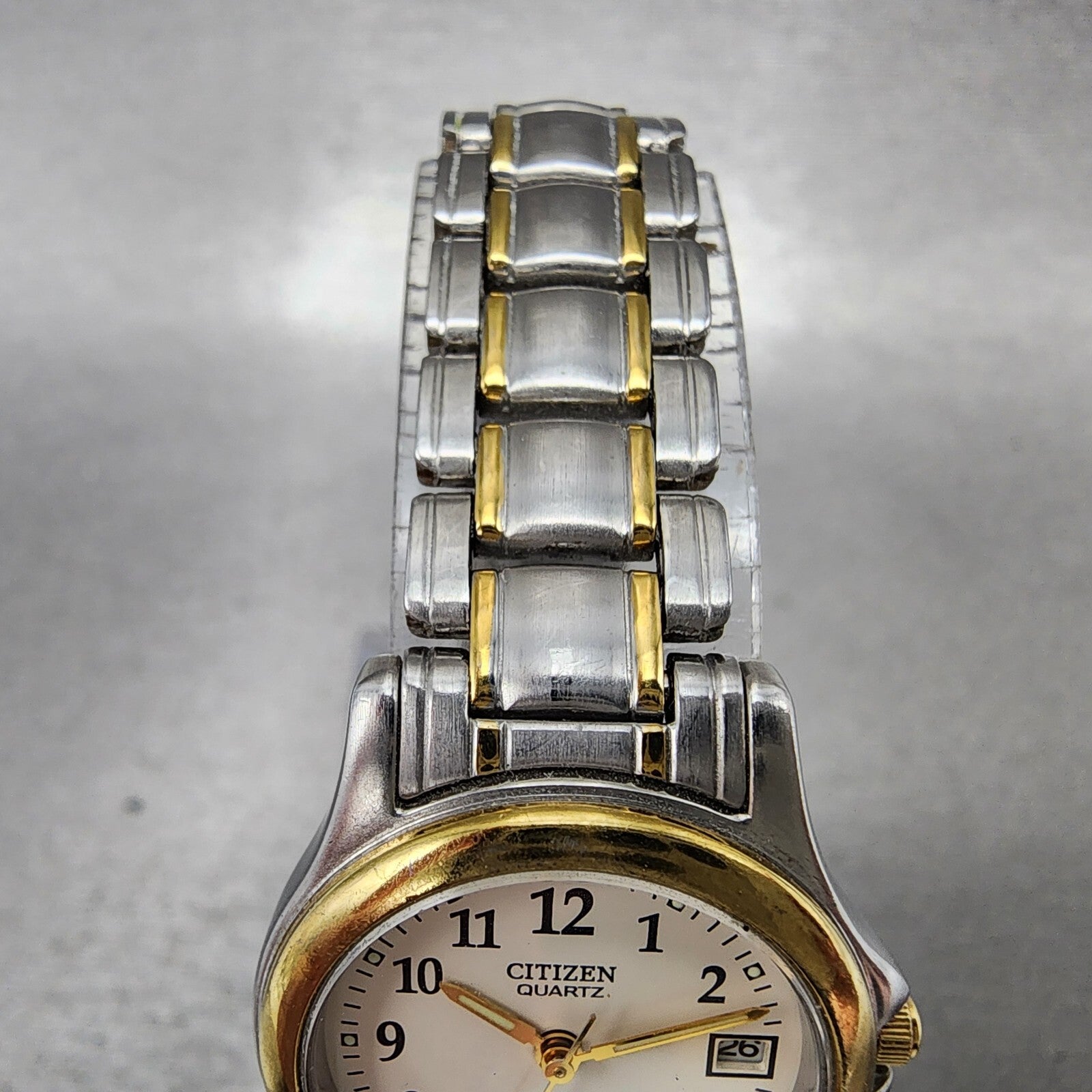 Citizen Watch Women 24mm Cream Dial Two Tone Date Round 1012S038375 New Battery4