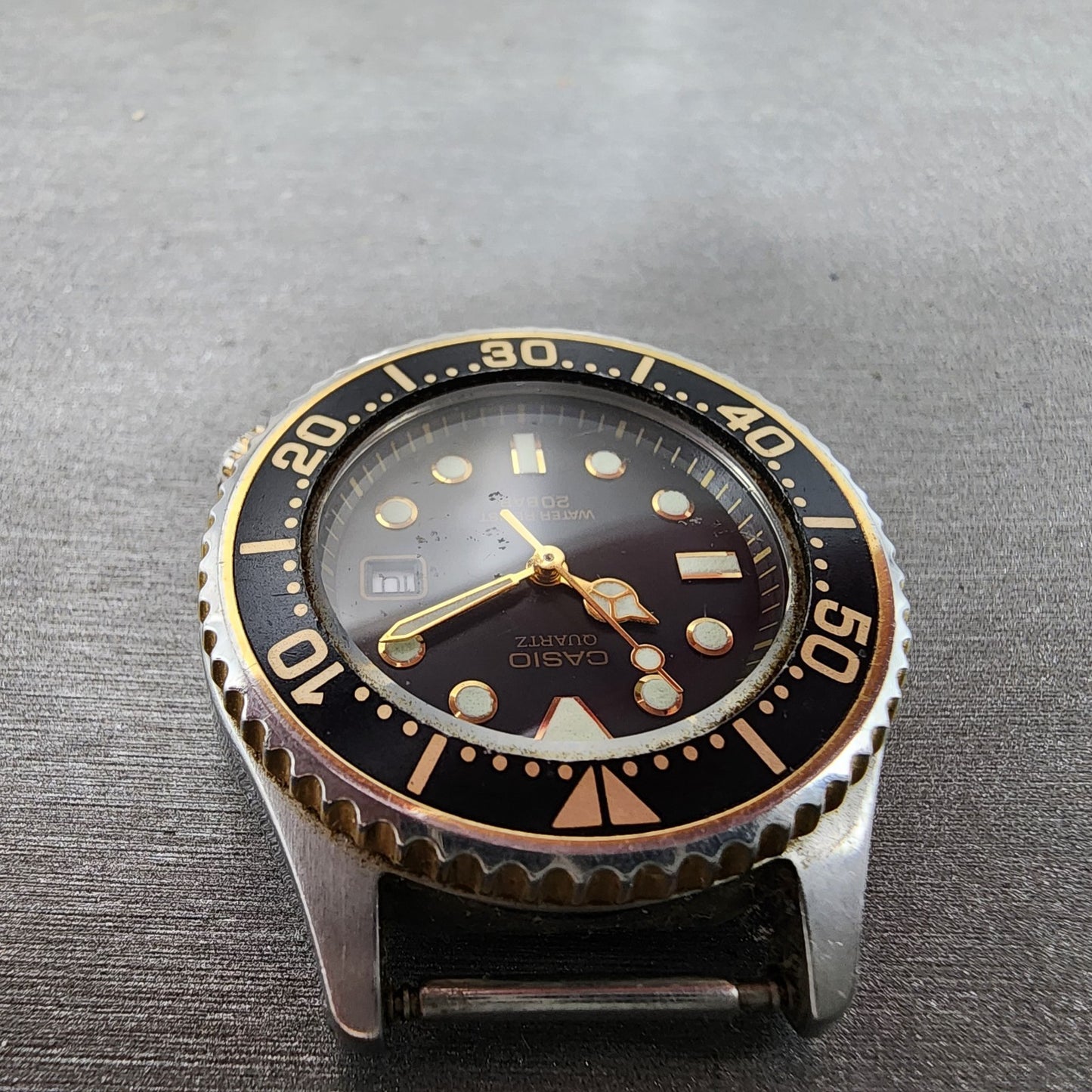 Casio Dive Watch Women 32mm Black Dial Two Tone Date Round LD700 New Battery4