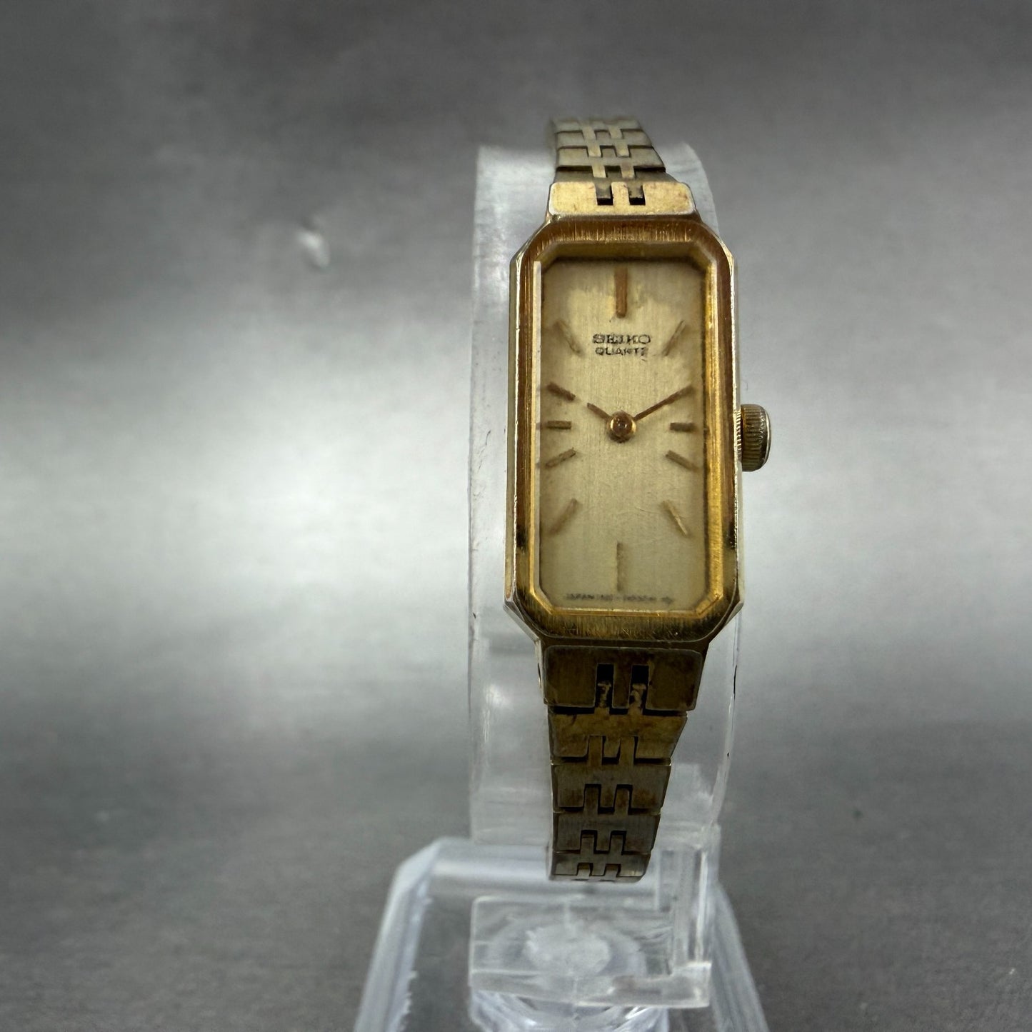 Seiko Watch Women 12mm Champagne Dial Gold Tone 1320-5029 New Battery Vintage 785