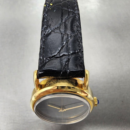 VTG Spazial Watch Women 26mm Black Dial Gold Tone Oval Manual Wind Runs