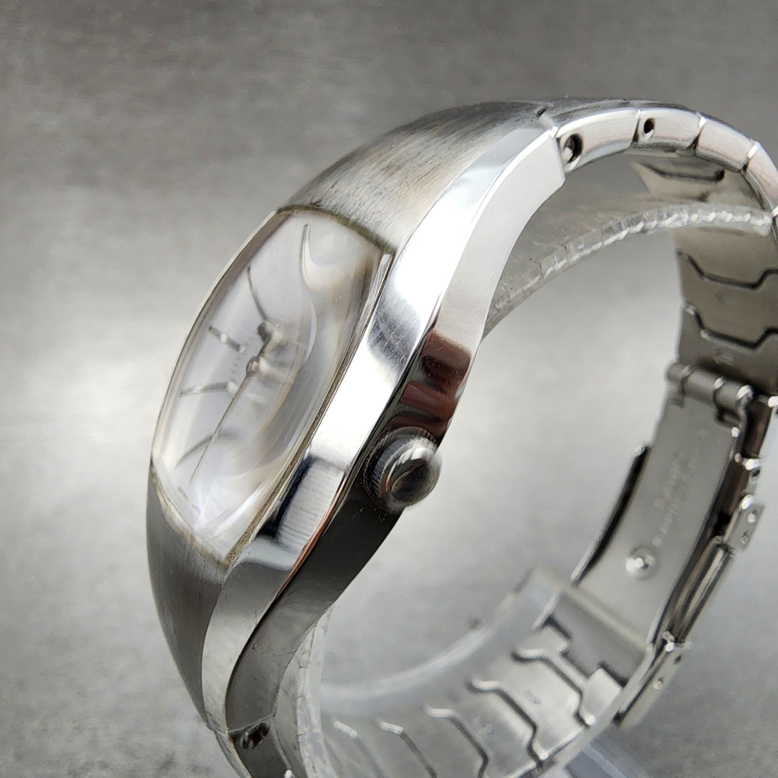 Seiko Watch Women 24mm Silver Dial Silver Tone Round 4n215460 New Battery2