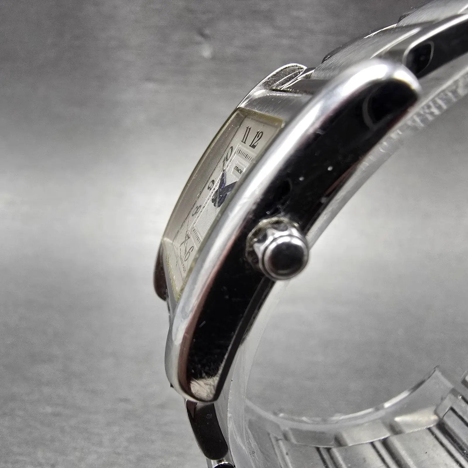Coach Tank Watch Women 19mm Silver Dial Silver Tone Rectangle W002B New BatteryQ2