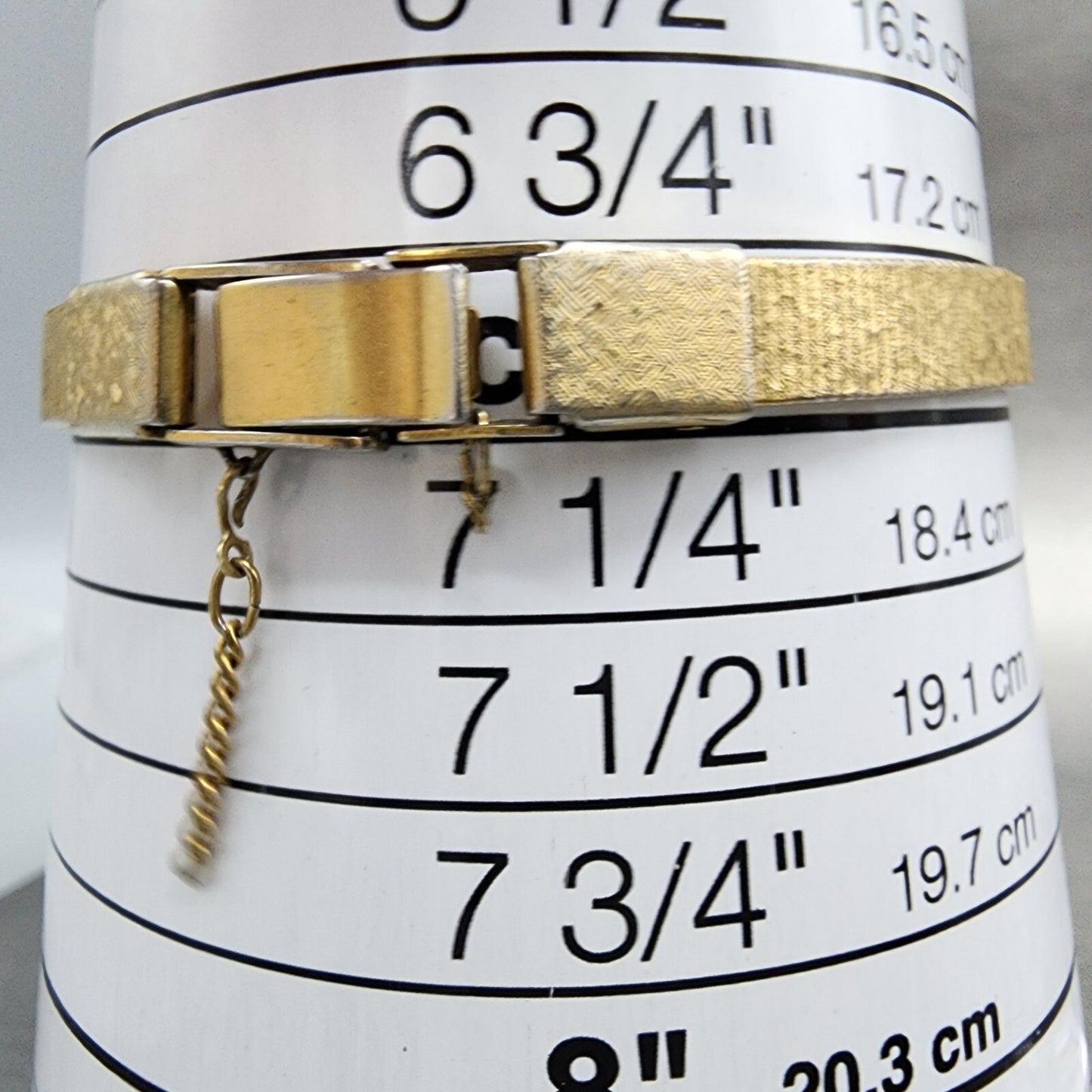 Seiko Watch Women 13mm Cream Dial Gold Tone Rectangle 13205549 New Battery10