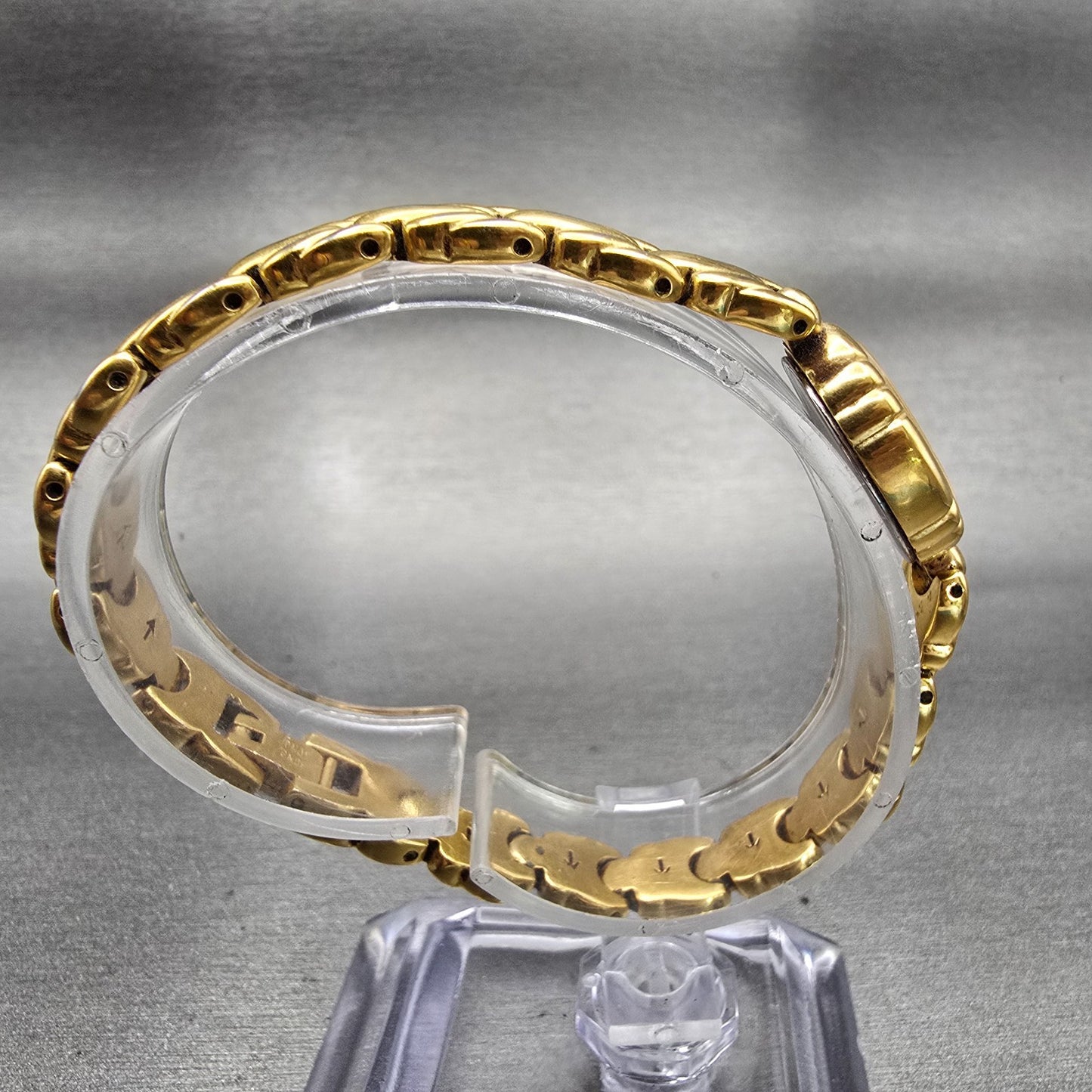 Bulova Watch Women 16mm Gold Dial Gold Tone Oval Diamond Accent New Battery VTG8