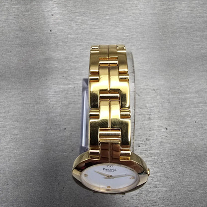 Bulova Watch Women 25mm White Dial Gold Tone Diamond Round 97P29 New Battery4