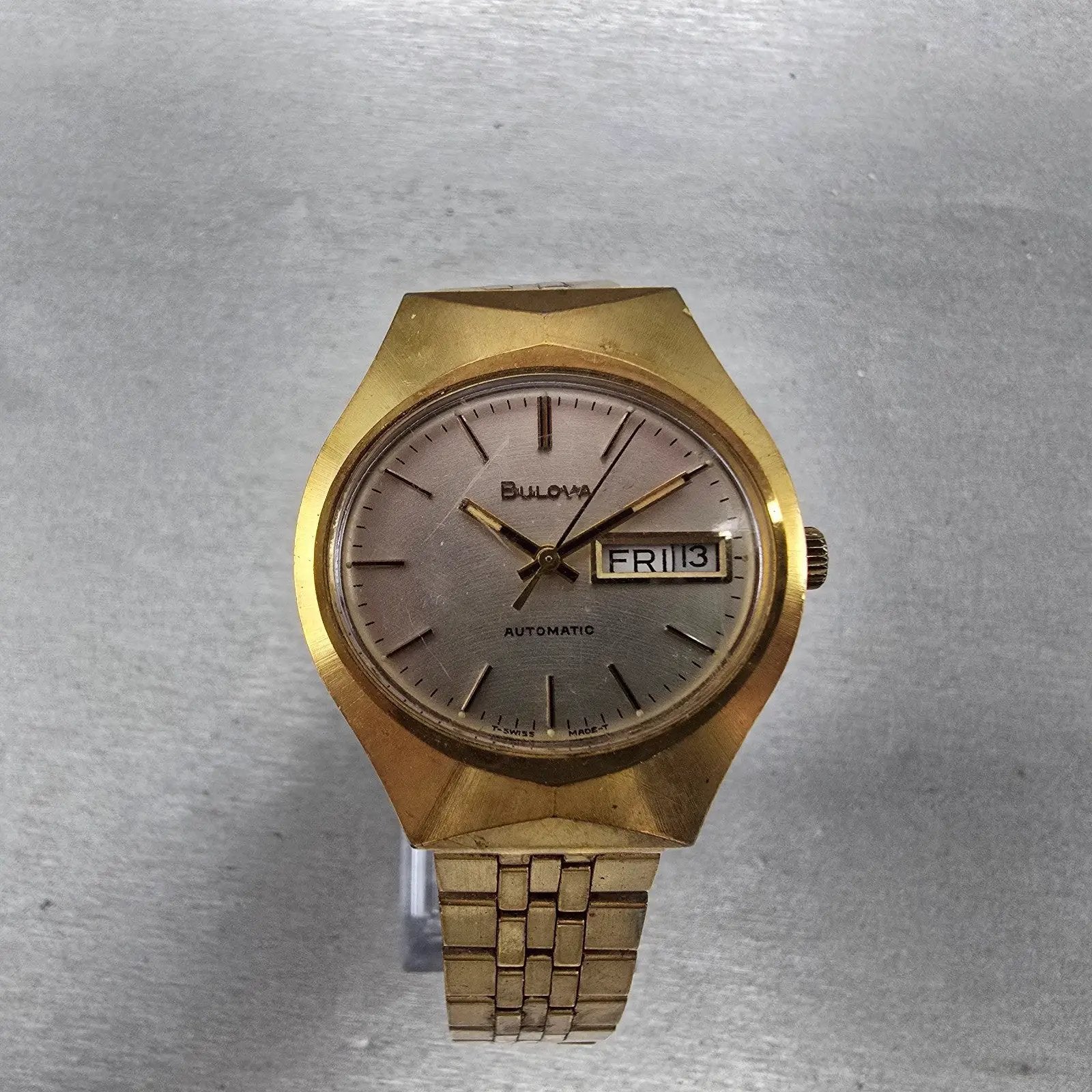 Bulova Automatic Watch Men 35mm Silver Dial Gold Tone Daydate Round N7 PARTS VTG0