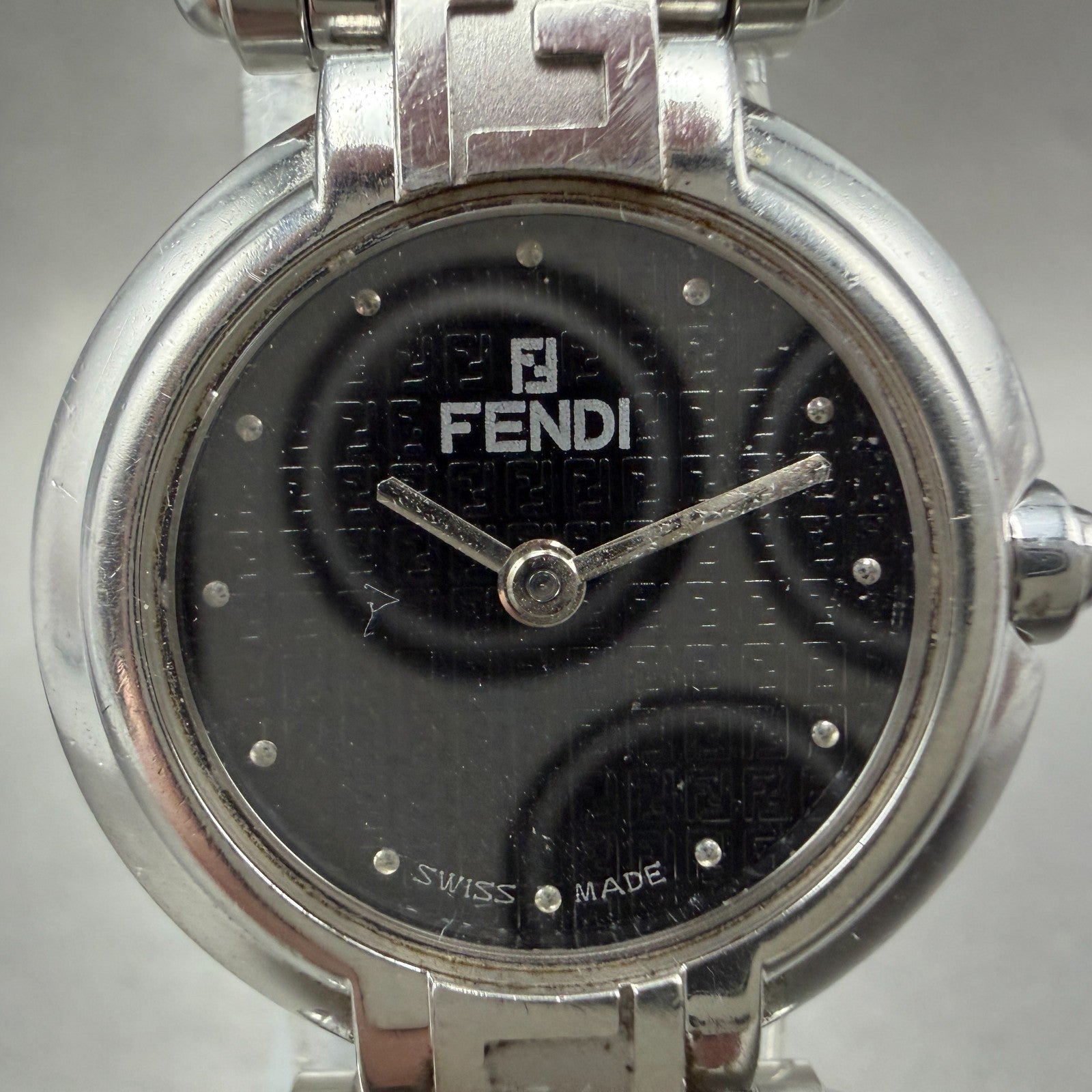 Fendi Watch Women 25mm Black Dial Silver Tone Round 750L New Battery Vintage1