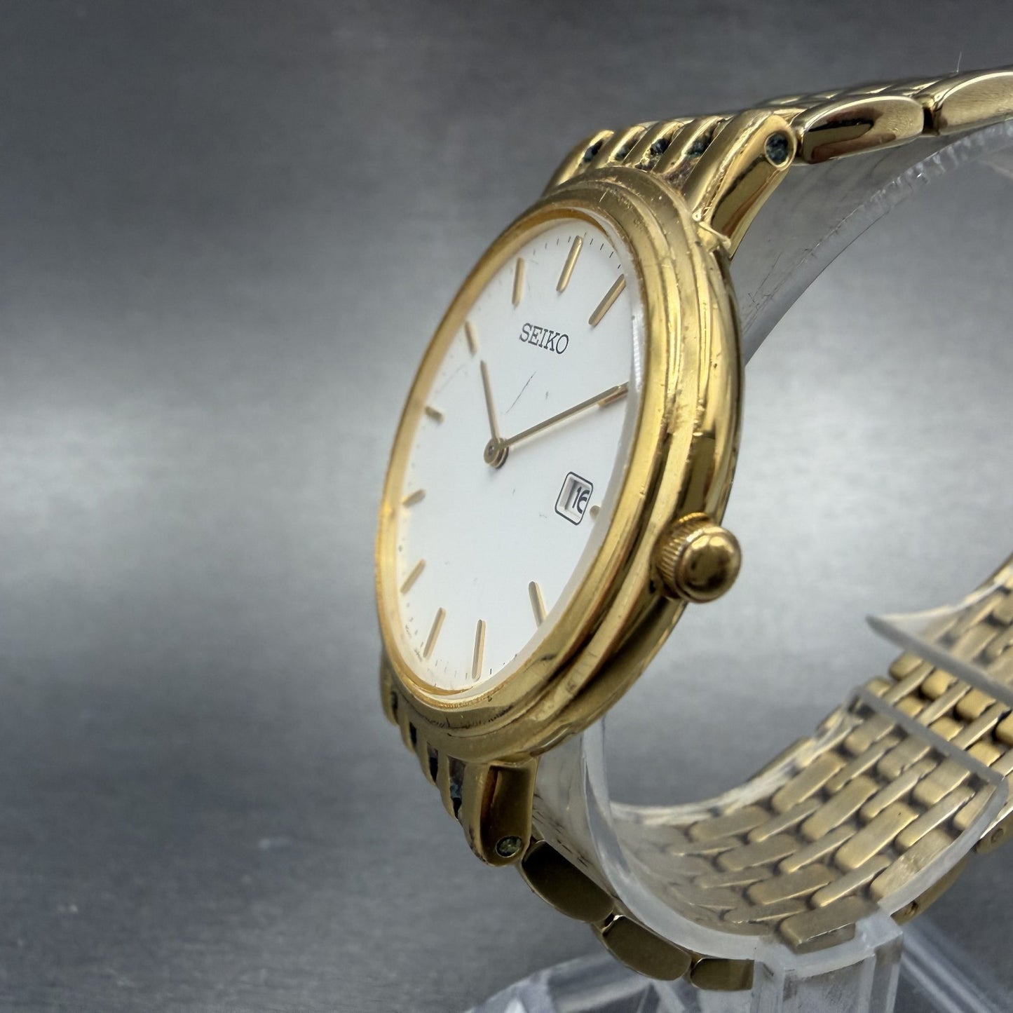 Seiko Watch Men 34mm White Dial Gold Tone Date Round V739-0A59 New Battery2