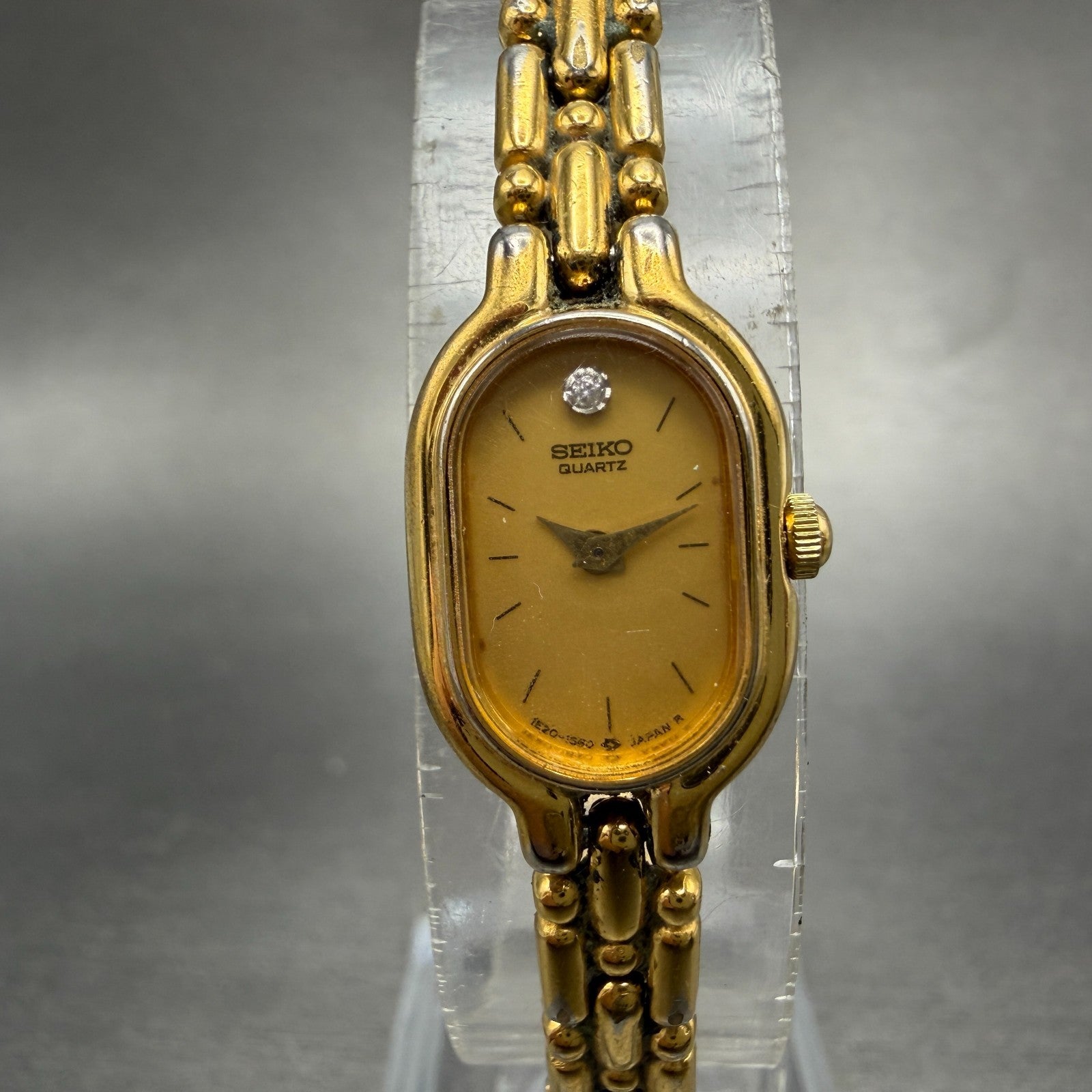 Seiko Watch Women 13mm Champagne Dial Gold Tone Oval 1e20-6039 New Battery VTG0