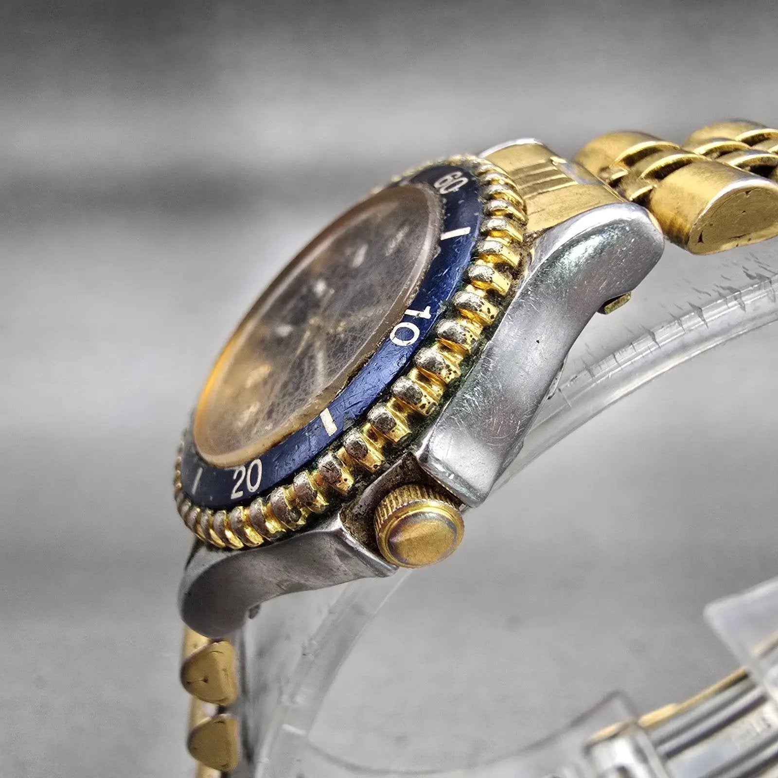 Seiko Sports 50 Watch Women 25mm Blue Dial Two Tone Date Round 7N82-0291 New Bat2
