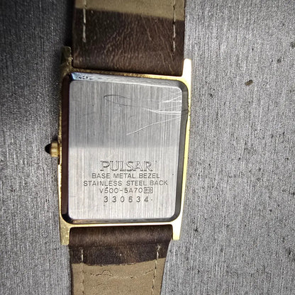 Seiko Pulsar Tank Watch Men 25mm Black Dial Gold Tone Rectangle V500-5A70 NewBat10