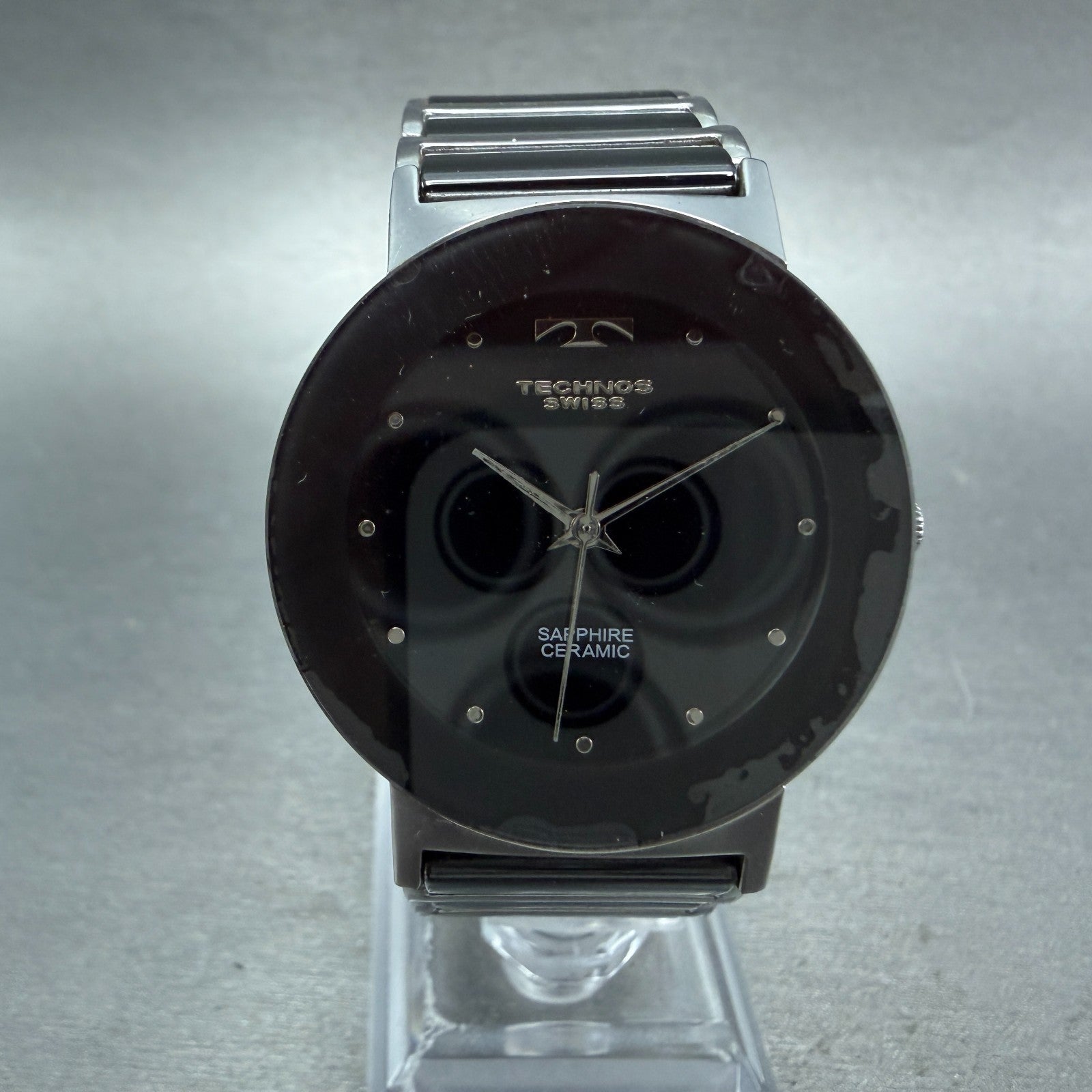 Technos Watch Men 33mm Black Dial Silver Tone Round TBM674 New Battery0