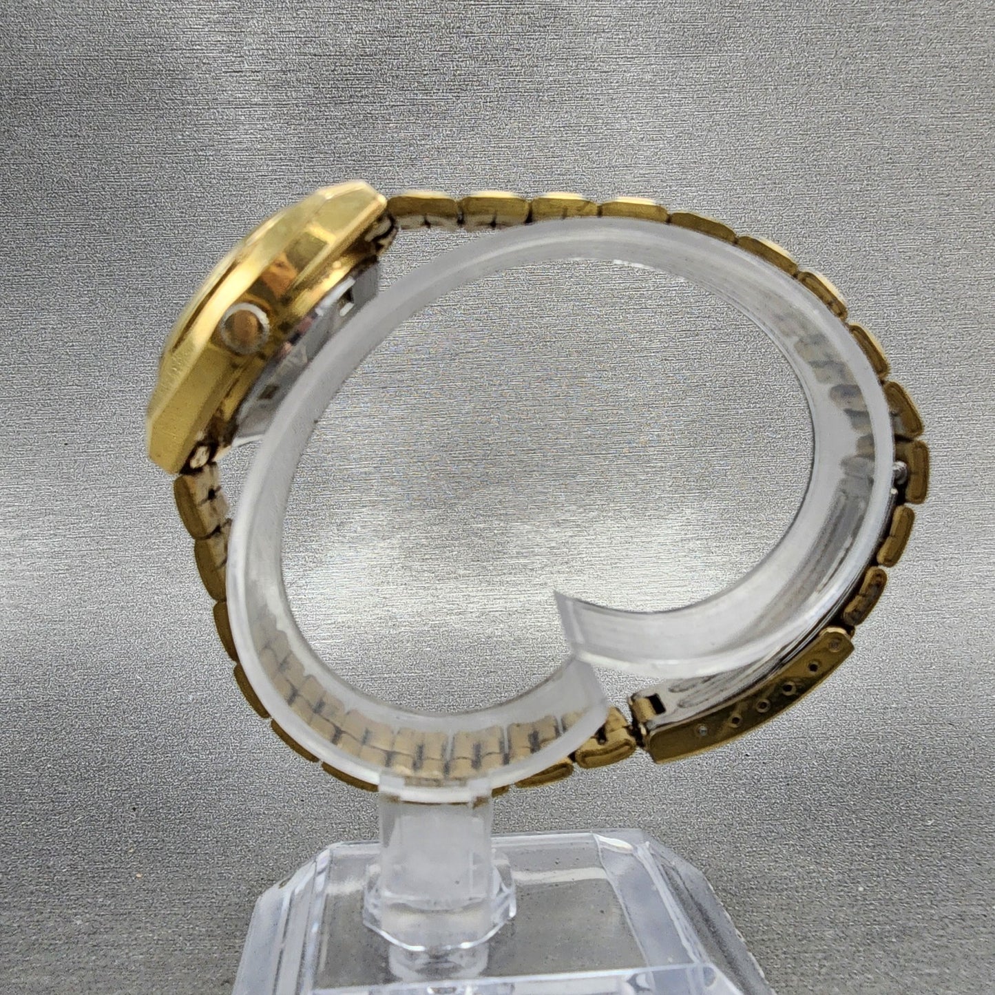 Seiko Automatic Watch Women 25mm Champagne Dial Gold Tone Daydate 42060469 Runs6
