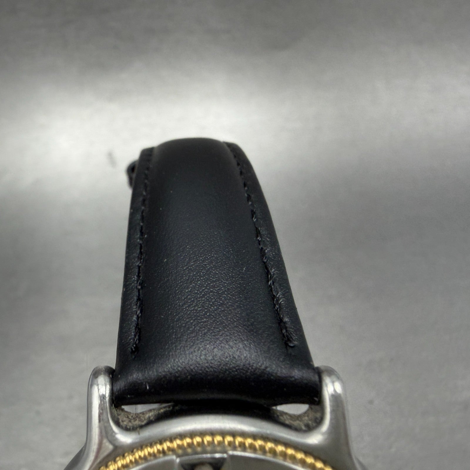 Eddie Bauer Dive Watch Men 36mm White Dial Two Tone Date Round New Battery5