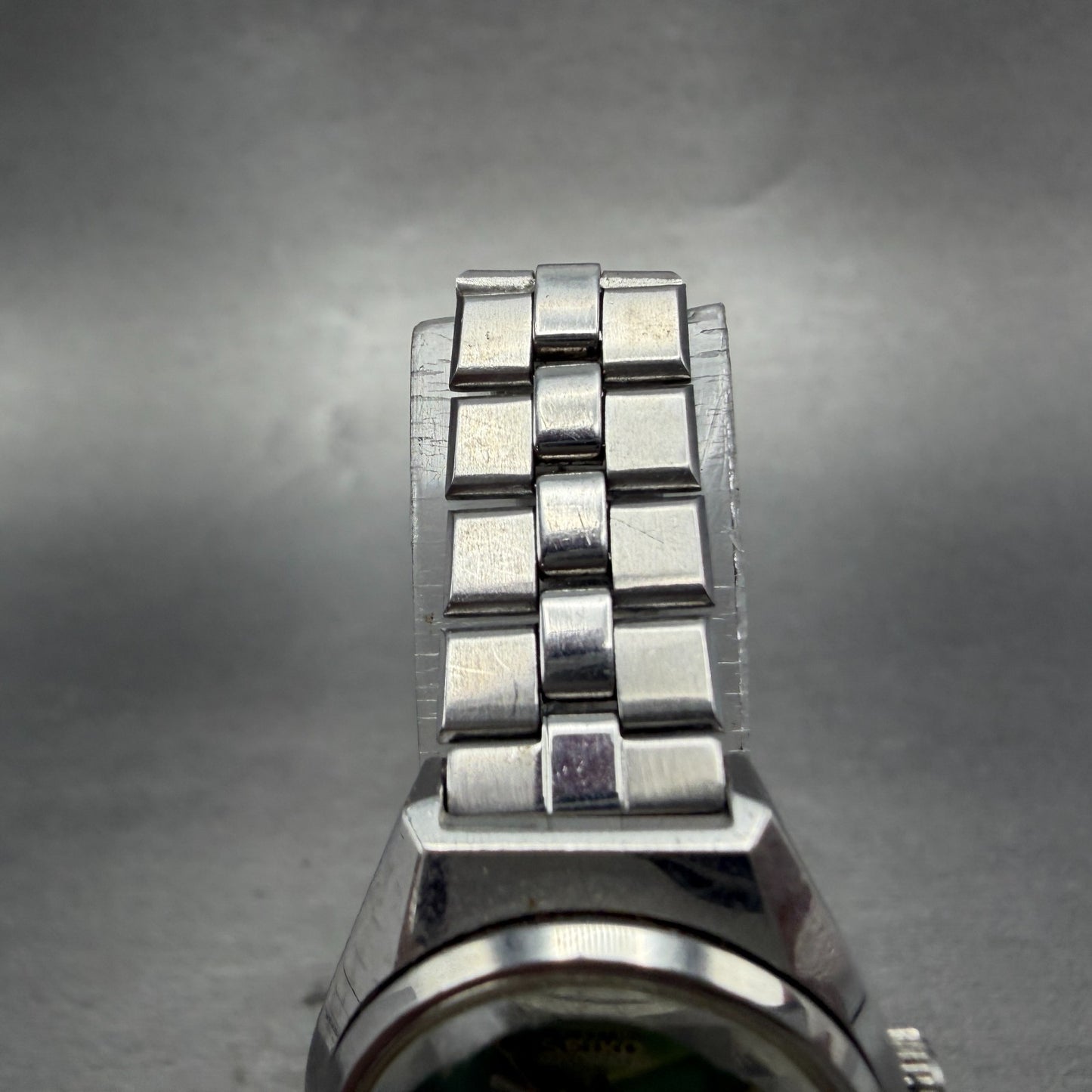 Seiko Automatic Watch Women 25mm Green Dial Silver Tone Daydate 2206-0410 Runs 34